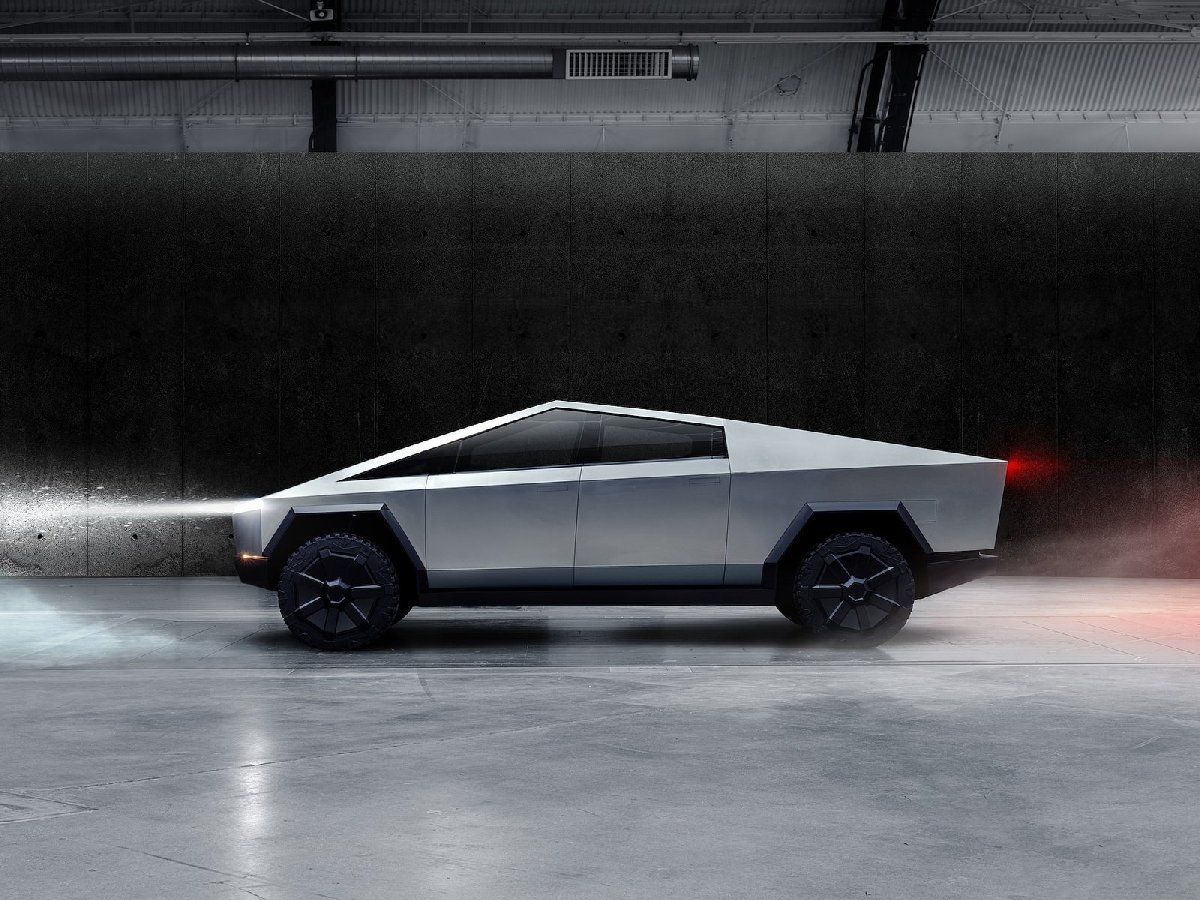 Tesla Cybertruck tasarımı güvenli mi? - Sayfa:2
