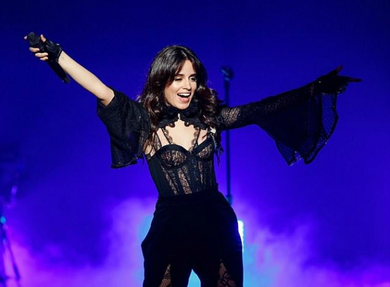 Camila Cabello, NR1 TV’de! - Sayfa:1