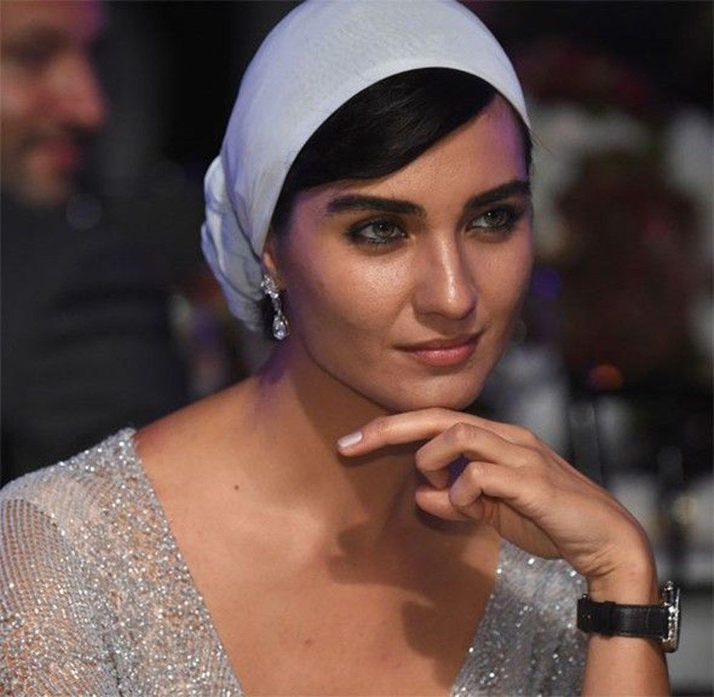 Tuba Büyüküstün hangi diziyle ekrana dönüyor? - Sayfa:3