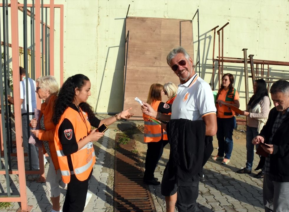 Alanyaspor'un 'yabancı taraftar grubu' - Sayfa:2