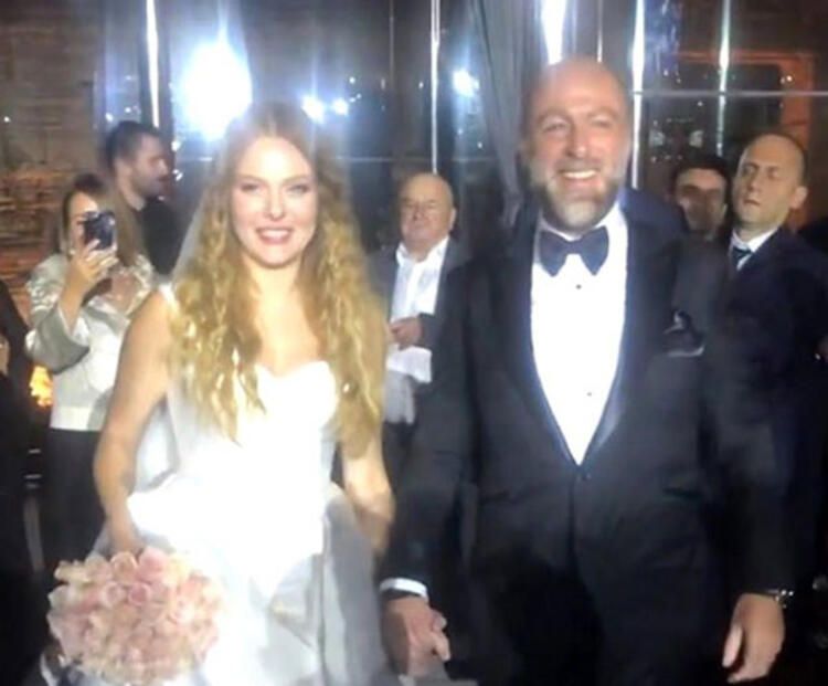 Ünlü oyuncu dünyaevine girdi - Sayfa:4