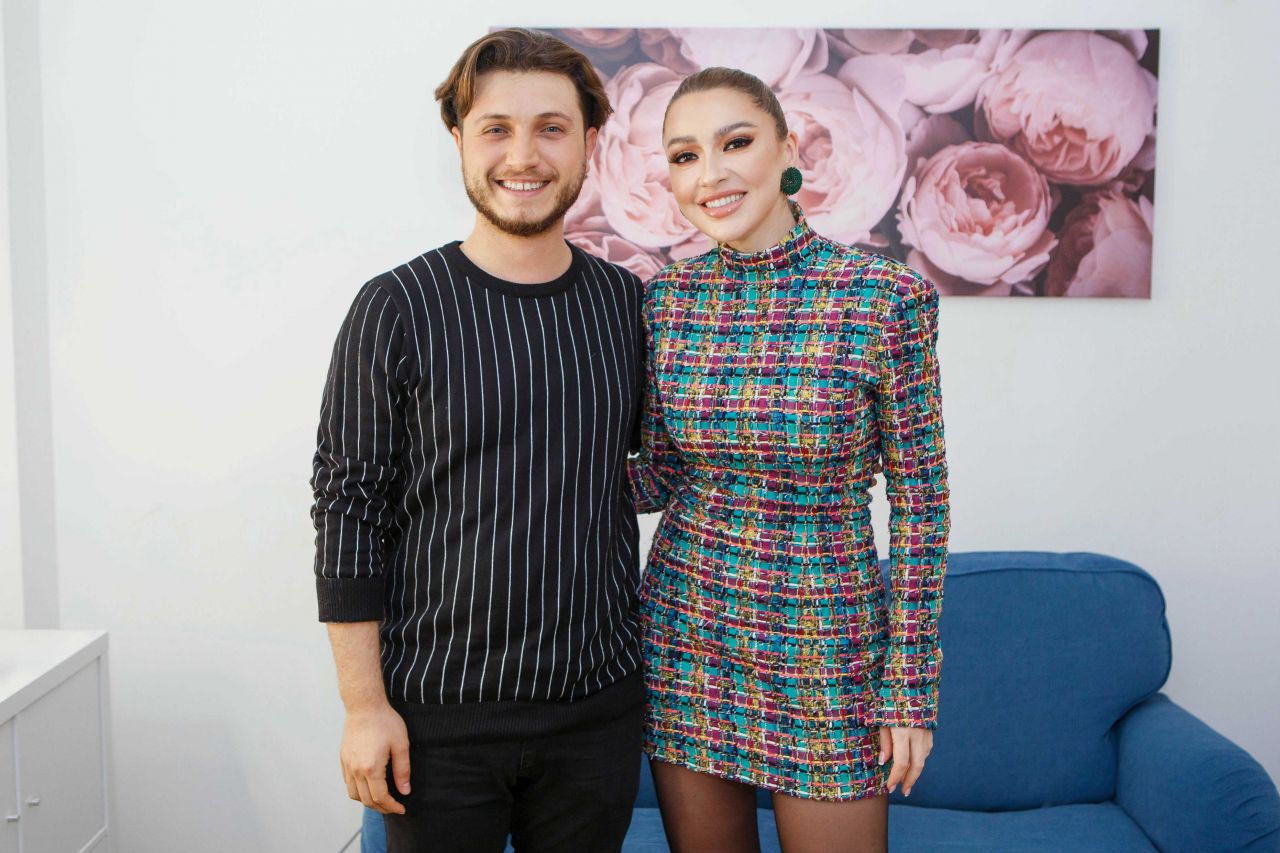 Hadise verdiği sözü tuttu! - Sayfa:1