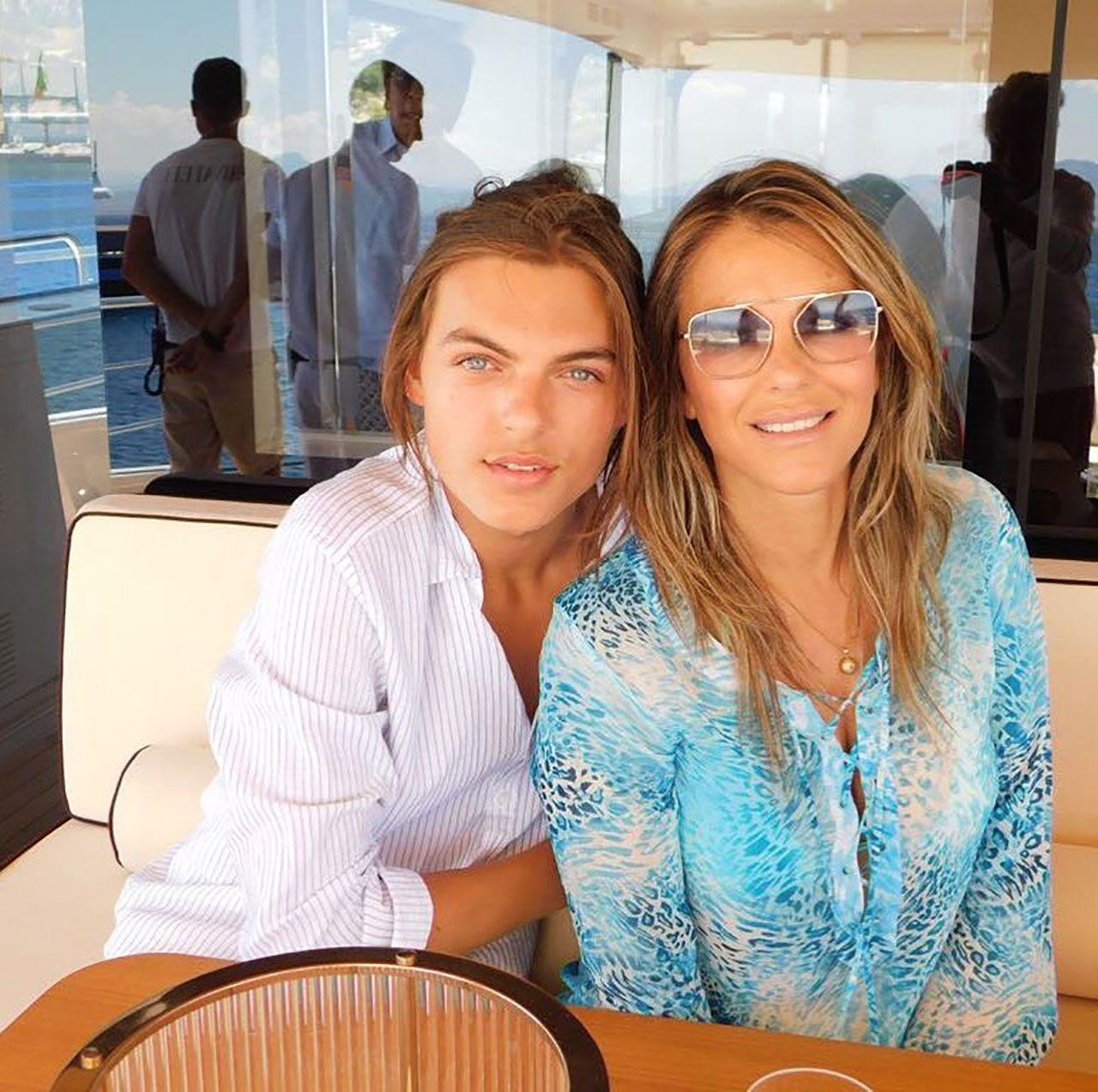 Elizabeth Hurley ve oğlu Damian Hurley - Sayfa:2