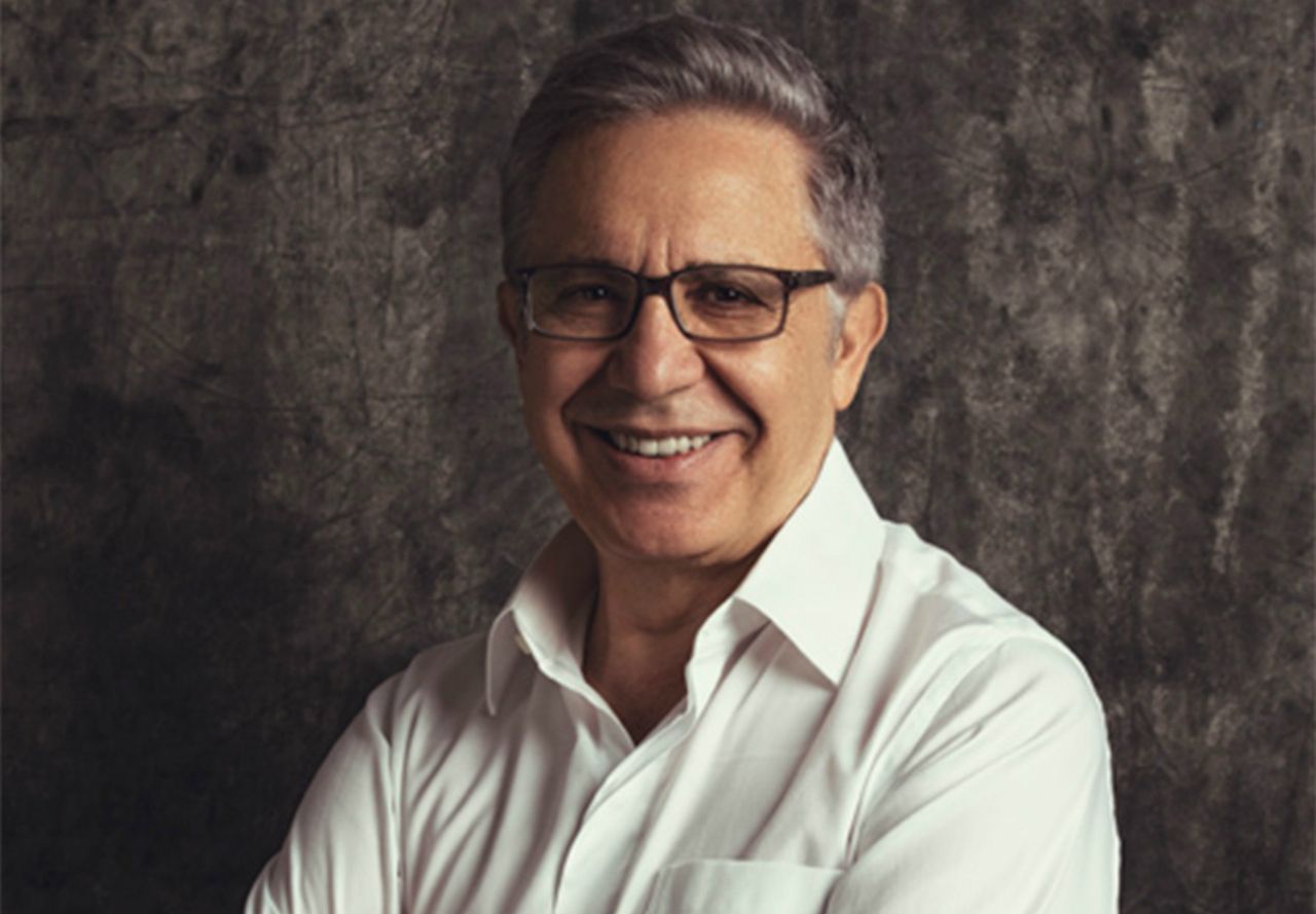Zülfü Livaneli hangi yayınevi ile anlaştı? - Sayfa:1