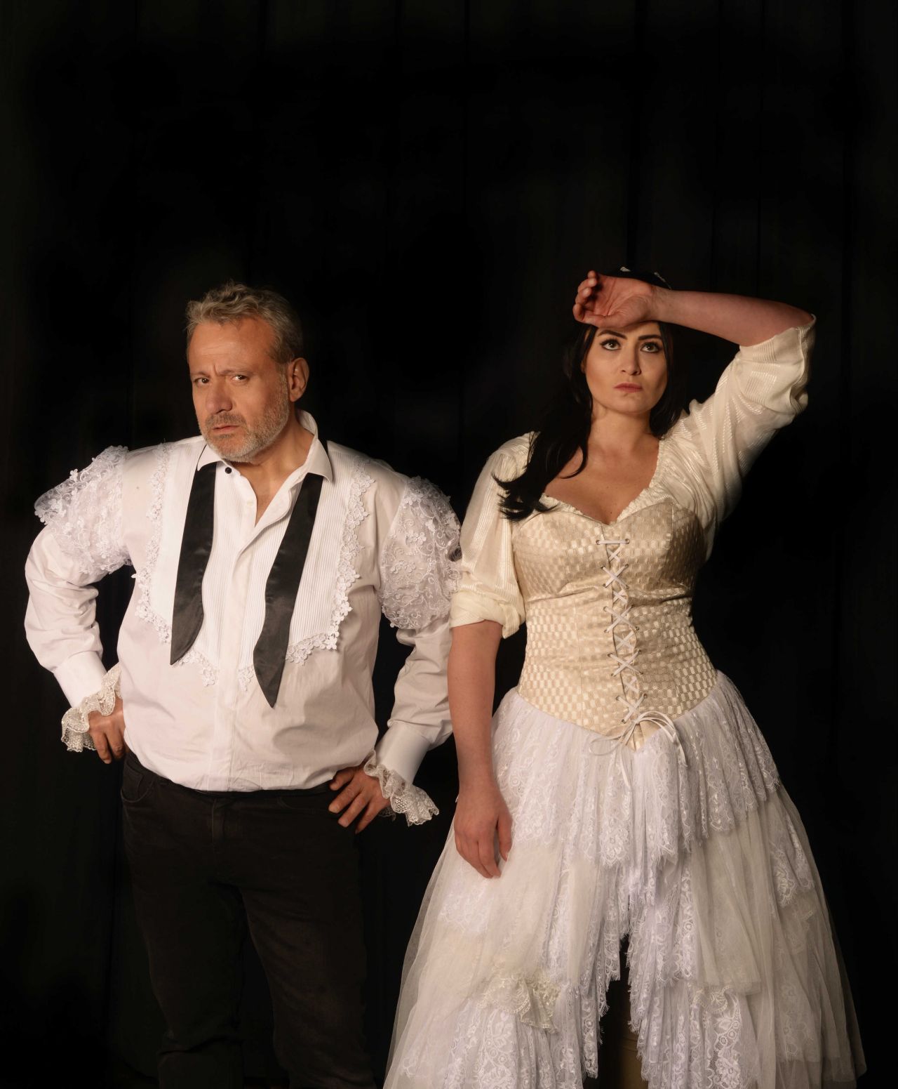 Deniz Çakır, Shakespeare'i mezarında ters döndürecek! - Sayfa:3