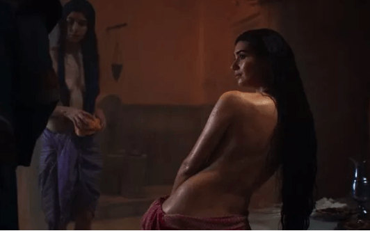Tuba Büyüküstün hamam sahnesiyle Rise of Empires Ottoman'a damga vurdu! - Sayfa:4