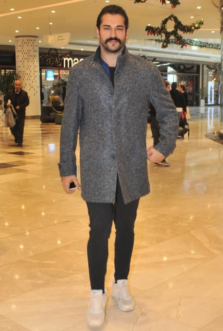 Burak Özçivit rahatsızlığını dile getirdi: Karan para ile anılmasın - Sayfa:2