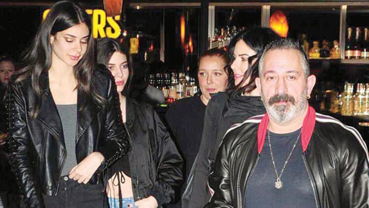 Sürpriz aşkta flaş iddia... Cem Yılmaz ve Serenay Sarıkaya evleniyor mu? - Sayfa:2