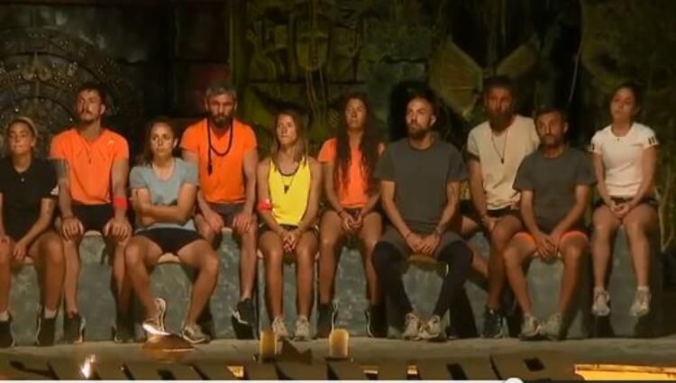 Survivor 2020'de flaş ayrılık! Hangi isim adaya veda etti? - Sayfa:4