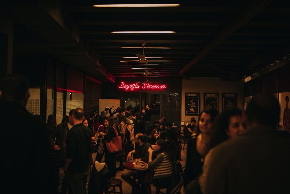 Beyoğlu Sineması’ndan haftalık sinema gazetesi: 1989 - Sayfa:1