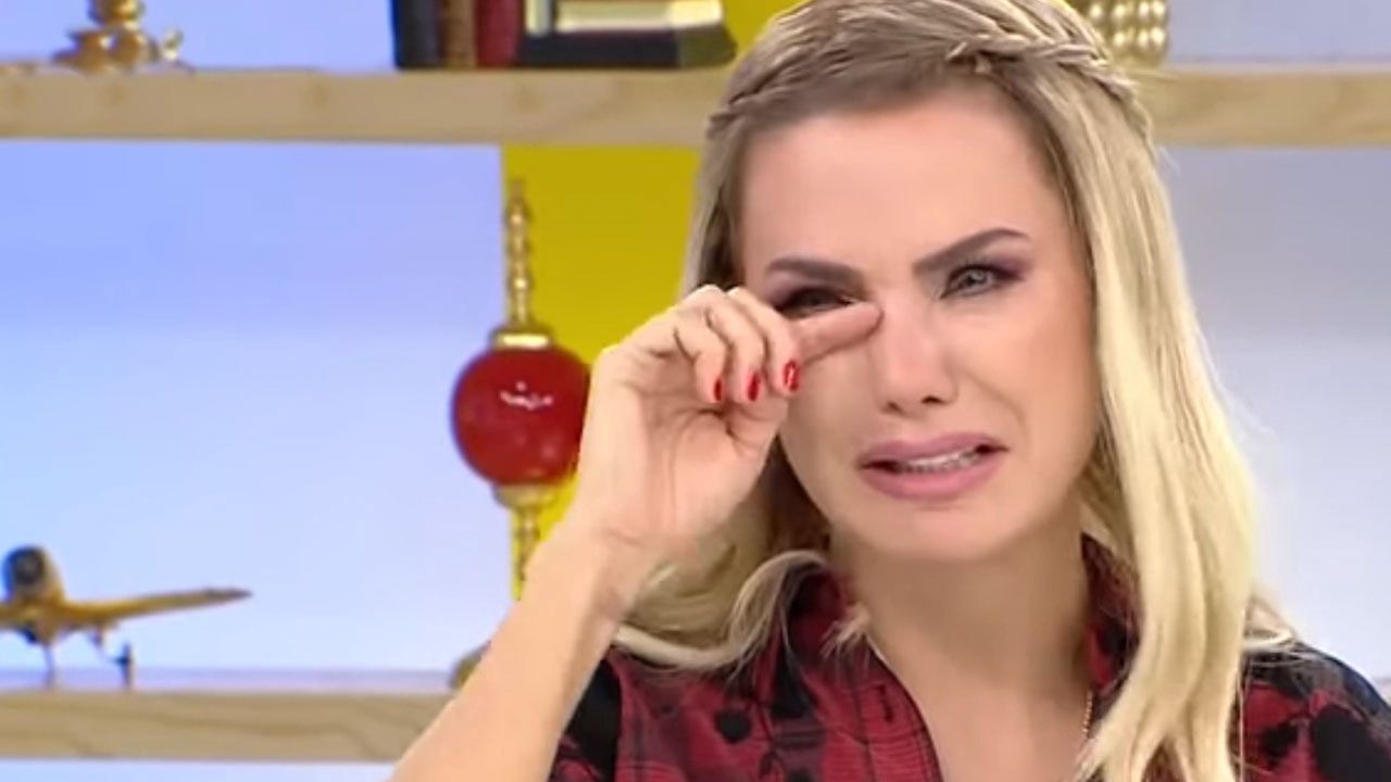 Ece Erken'den flaş karar! 'Görüşmek üzere' notuyla veda etti... - Sayfa:4