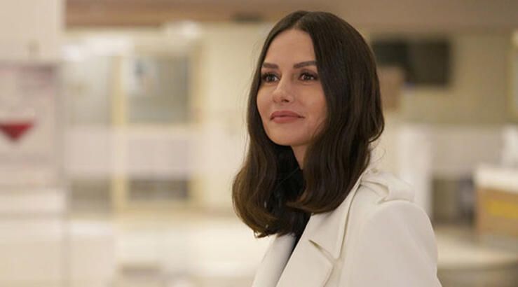 Yasemin Özilhan'ın fotoğrafında sırt detayı - Sayfa:4