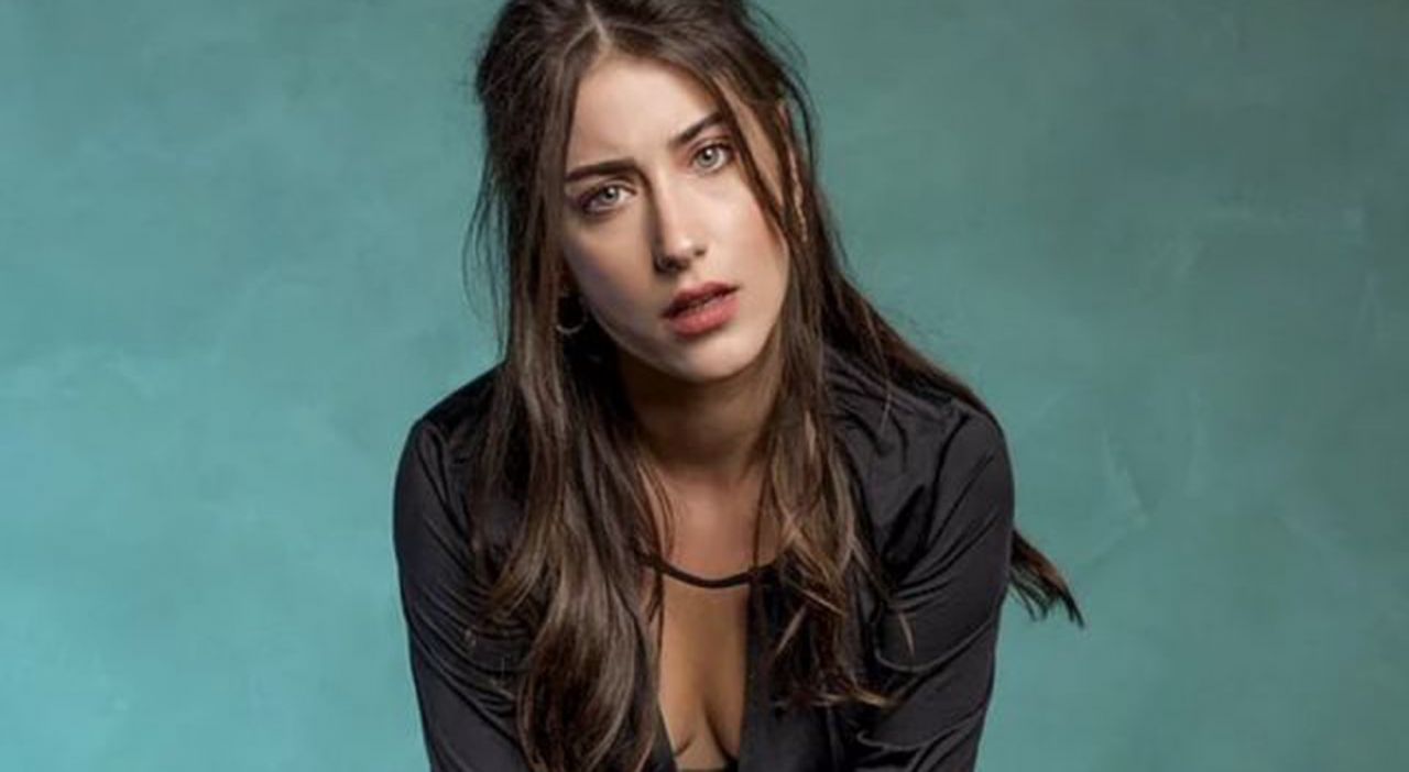 Hazal Kaya hangi projeyle setlere sönüyor? - Sayfa:1