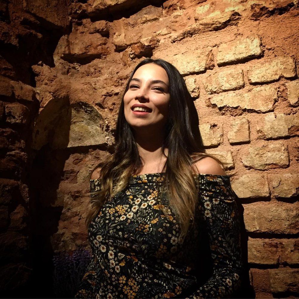 Ünlü oyuncuya enişte dayağı - Sayfa:4