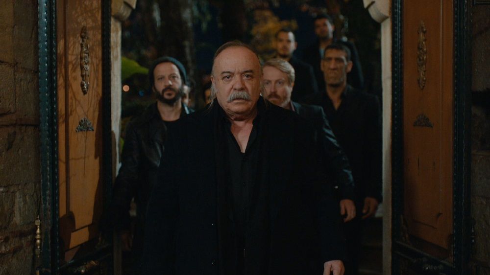 İçerde ekrana dönüyor - Sayfa:2