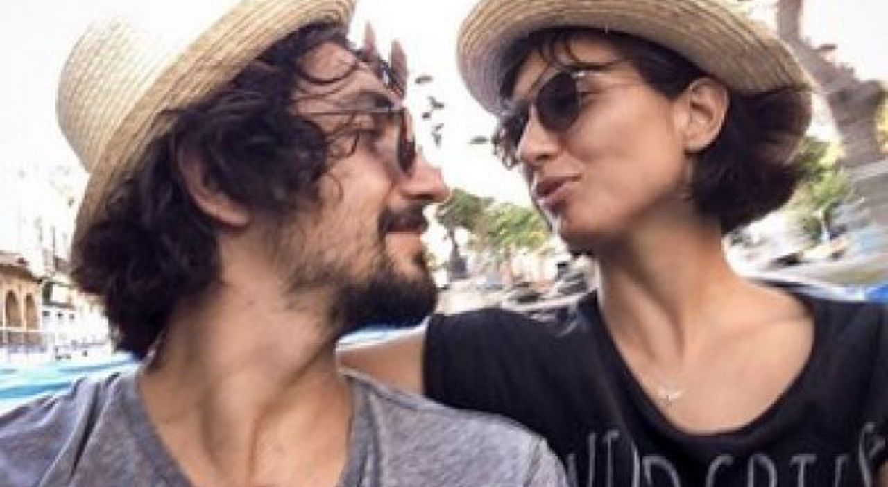 3 yıllık aşk bitti... Tuba Büyüküstün ile Umut Evirgen ayrıldı! - Sayfa:1