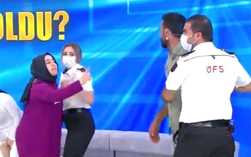 Canlı yayında Müge Anlı'nın üstüne yürüdü! - Sayfa:4