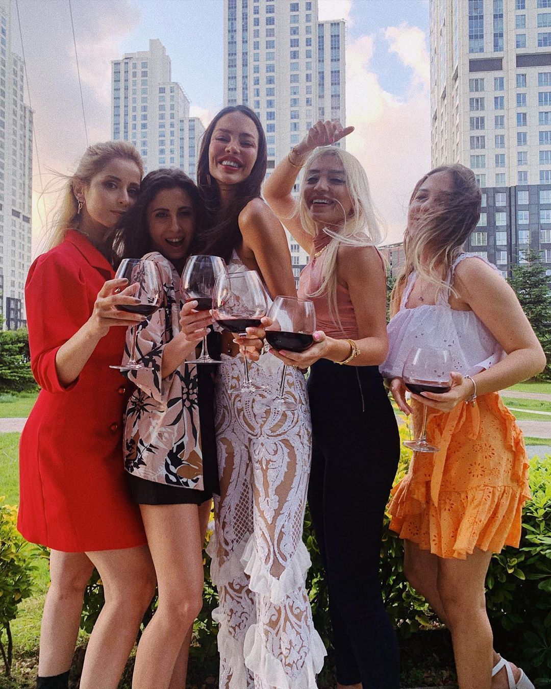 Ünlü YouTuber, Instagram'ı salladı! - Sayfa:2