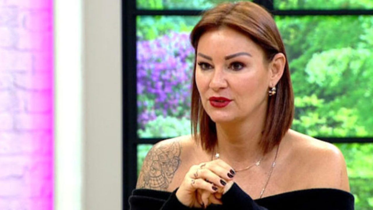 Pınar Altuğ takipçisinin yorumuna tepki gösterdi - Sayfa:4
