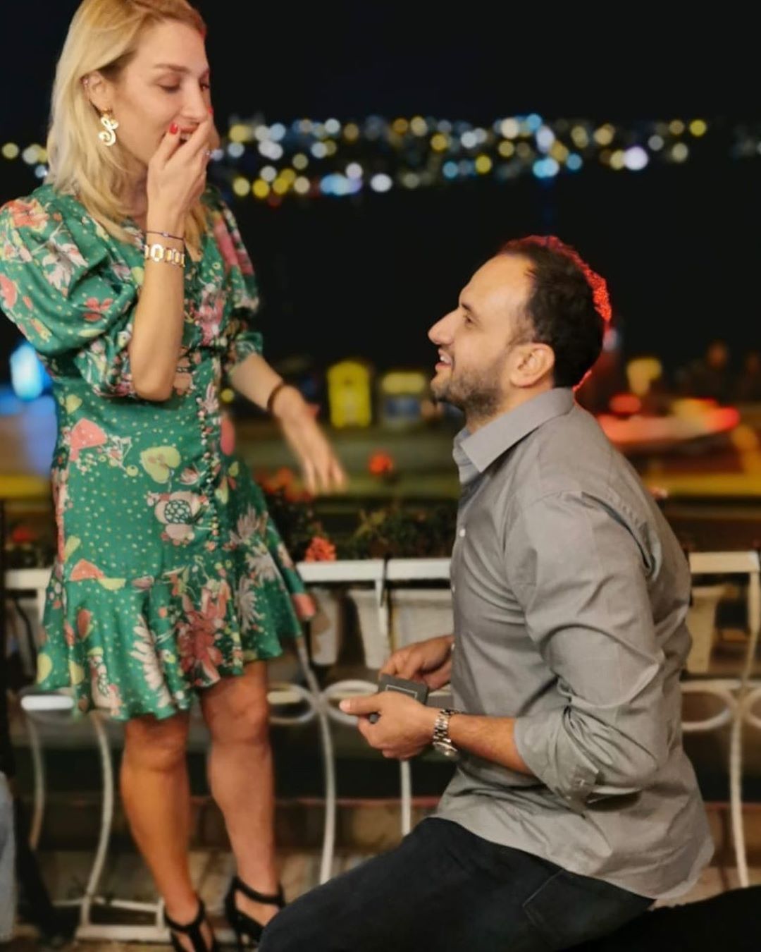 Ünlü ekran yüzü dünyaevine girdi! - Sayfa:3