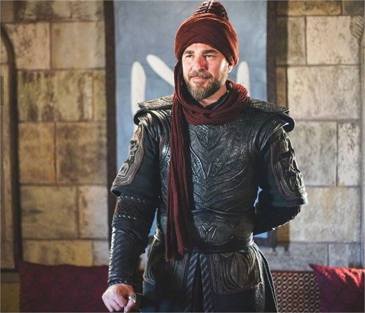 Engin Altan Düzyatan'ın yeni dizisi belli oldu - Sayfa:4