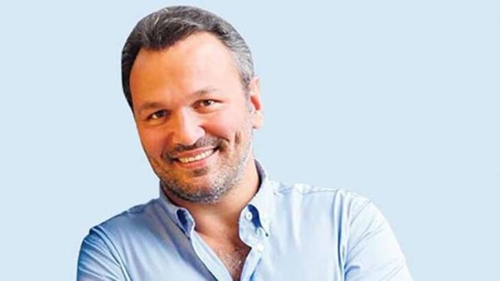 Ali Sunal oteli birbirine kattı Berkay özür diledi - Sayfa:1
