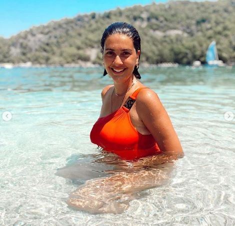 Bergüzar Korel'den deniz pozları - Sayfa:4