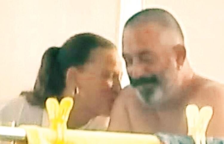 Cem Yılmaz ve Serenay Sarıkaya'nın romantik anları - Sayfa:4