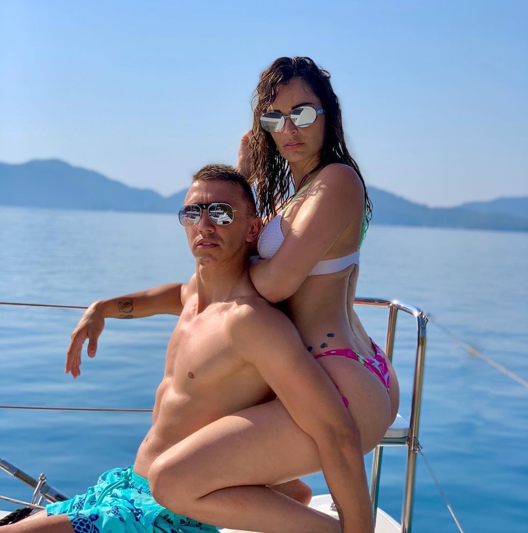 Muslera ve eşi Patricia Callero'dan tatil pozları - Sayfa:2