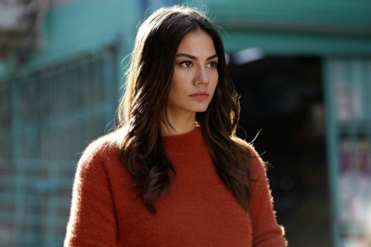 Demet Özdemir aşk iddialarına isyan etti - Sayfa:2