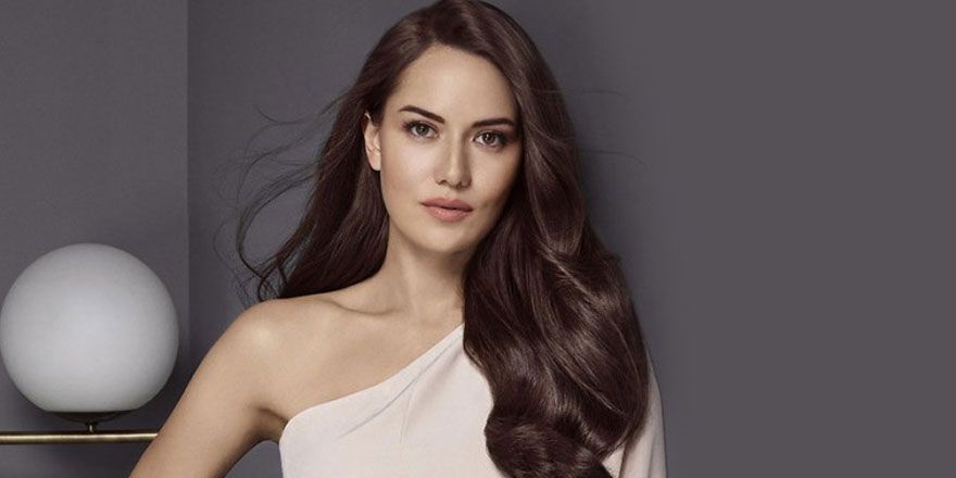 Fahriye Evcen, hayranlarını heyecanlandırdı - Sayfa:2