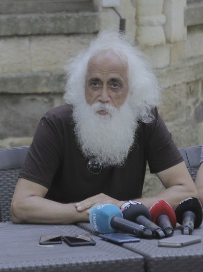 Suavi, 'Şeyh Bedreddin' rolünde - Sayfa:1