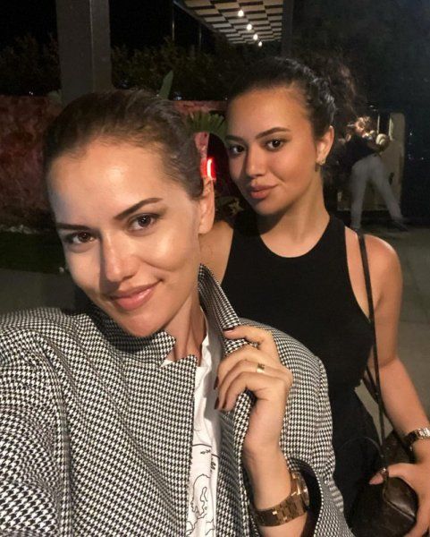 Fahriye Evcen'in yeğeniyle benzerliği şaşırttı - Sayfa:2