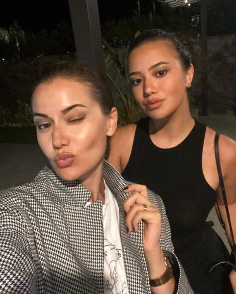 Fahriye Evcen'in yeğeniyle benzerliği şaşırttı - Sayfa:3
