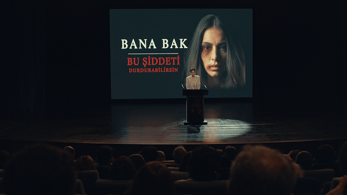 Yeni Hayat'tan kadına şiddete karşı sahne! - Sayfa:3