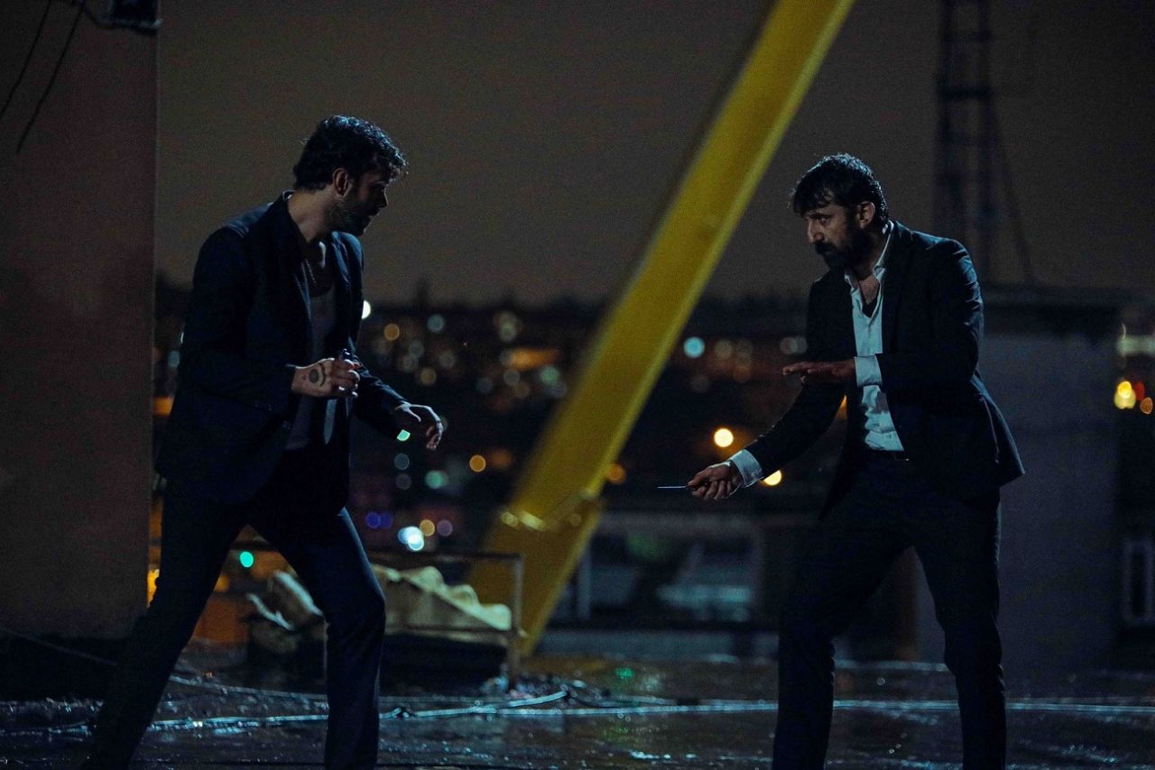 Çukur'da dengeleri değiştirecek bomba ayrılık! Hangi ünlü oyuncu veda etti? - Sayfa:2