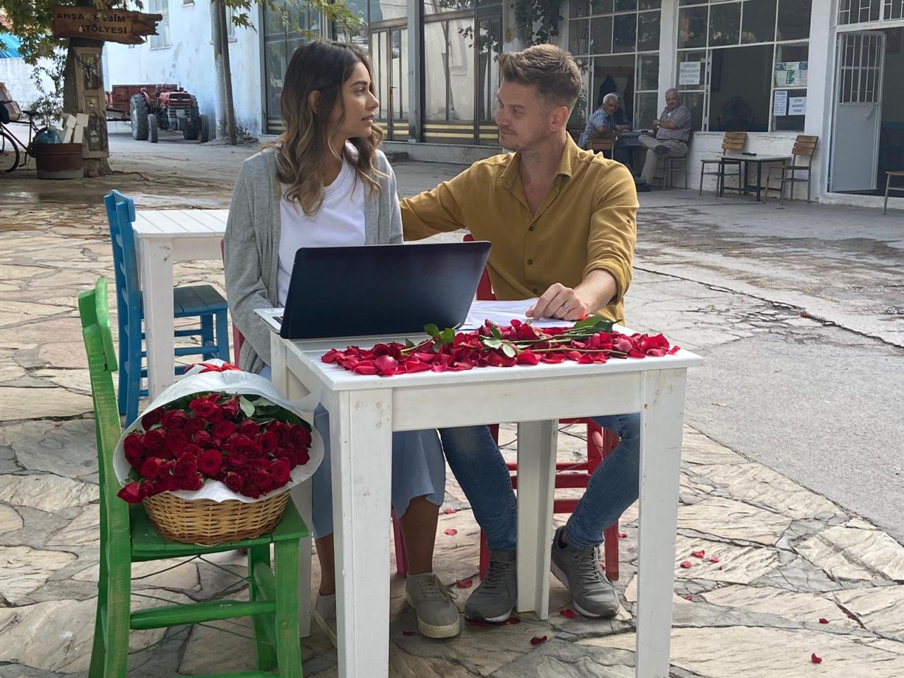 Kalk Gidelim dizisi gün değiştirdi! Yeni bölüm ne zaman yayınlanacak? - Sayfa:2