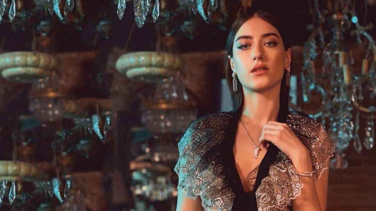 Hazal Kaya hangi diziyle ekrana dönüyor? - Sayfa:7