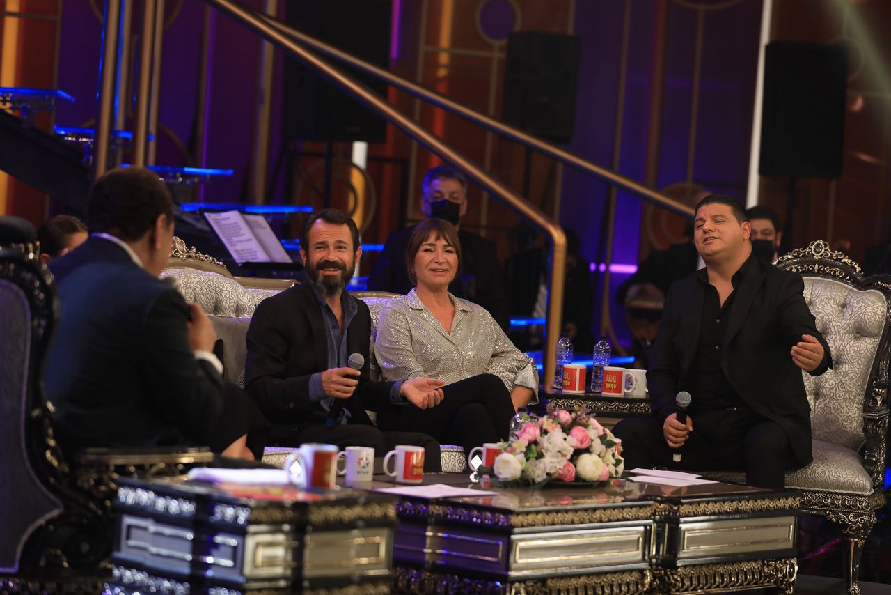 İbo Show yeni bölümüne hangi ünlü isimler konuk olacak? - Sayfa:4