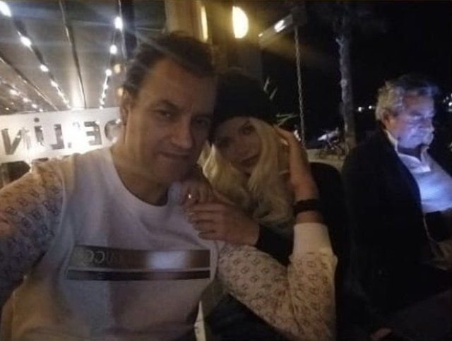 90'lara damga vuran şarkıcı Tayfun evlendi - Sayfa:4