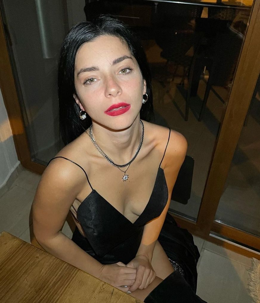 Merve Boluğur'un paylaşımına beğeni yağdı - Sayfa:2