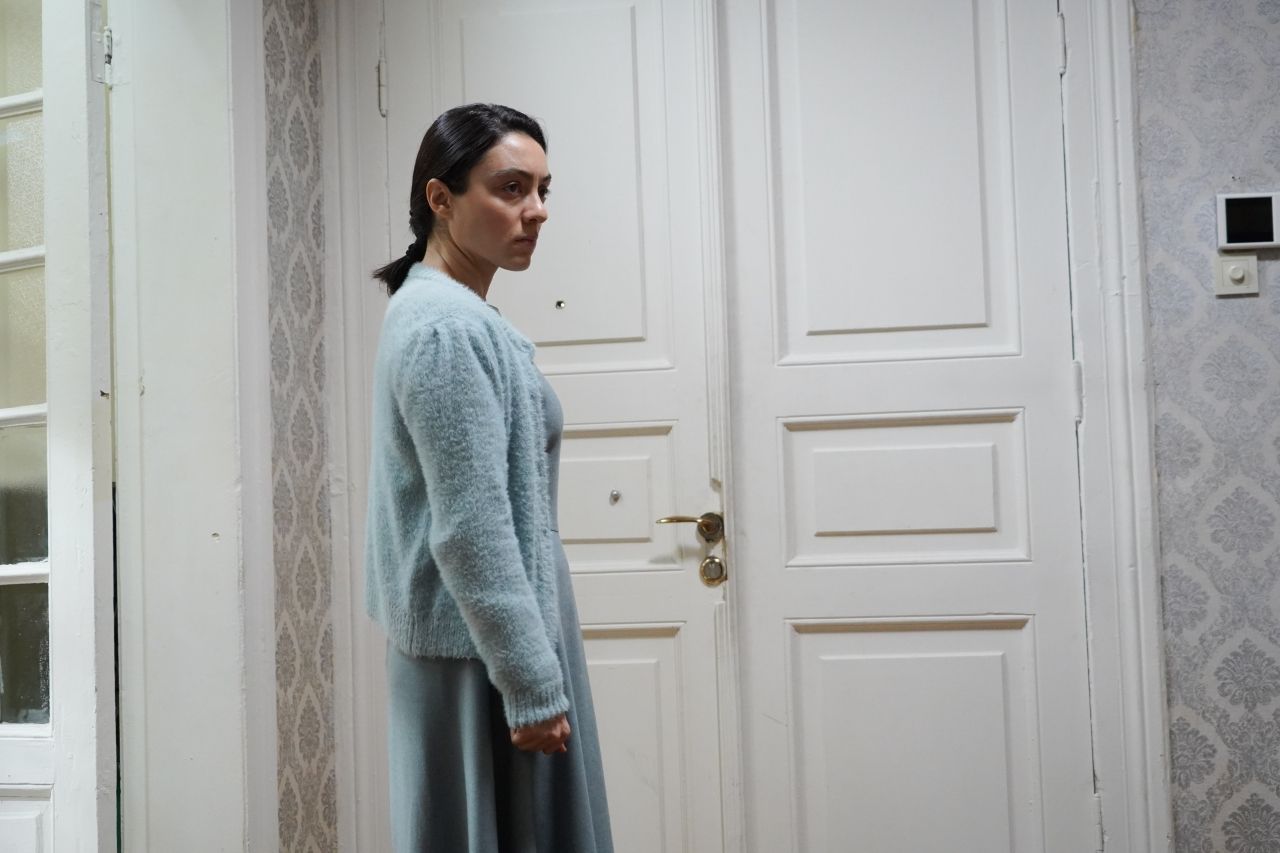 Han ve İnci’nin evliliği apartmanı karıştırıyor! Masumlar Apartmanı yeni bölümde neler olacak? - Sayfa:3