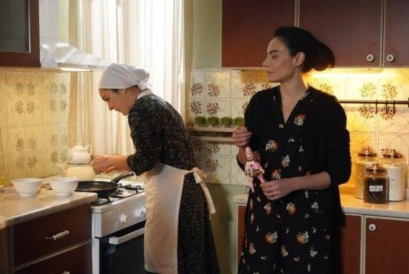 Masumlar Apartmanı'nda olay sinir krizi sahnesi! Ezgi mola performansıyla sosyal medyayı salladı - Sayfa:1