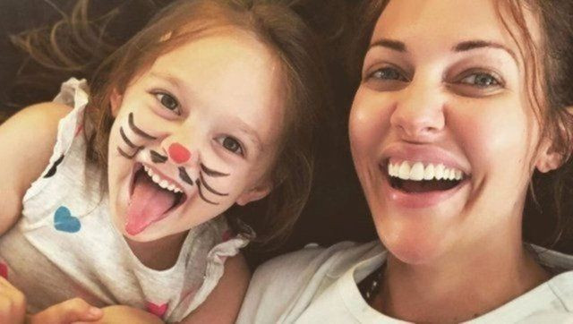 Meryem Uzerli kızının yüzünü gösterdi - Sayfa:4