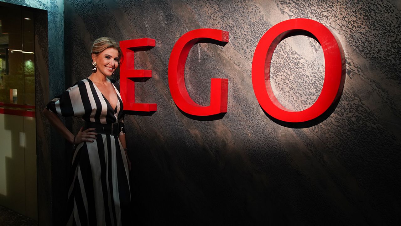 Menajerimi Ara yeni bölüm fragmanı yayınlandı: Ego Ajans'ta Gülben Ergen seferberliği! - Sayfa:4