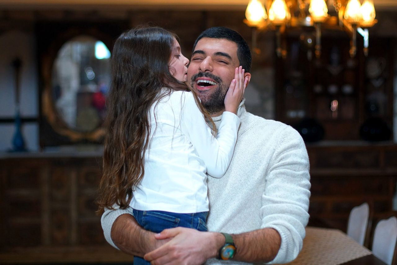 Tuba Büyüküstün Sefirin Kızı'nda kafa karıştırıyor - Sayfa:4