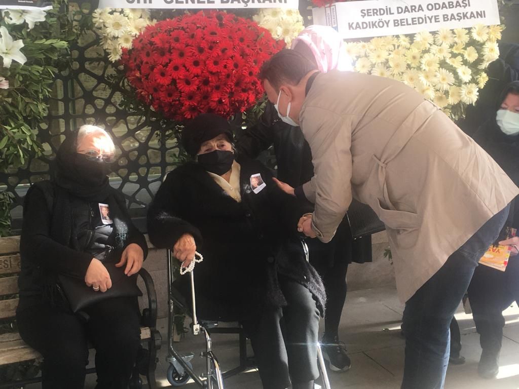 Hüner Coşkuner'e veda... Son yolculuğuna uğurlandı - Sayfa:2