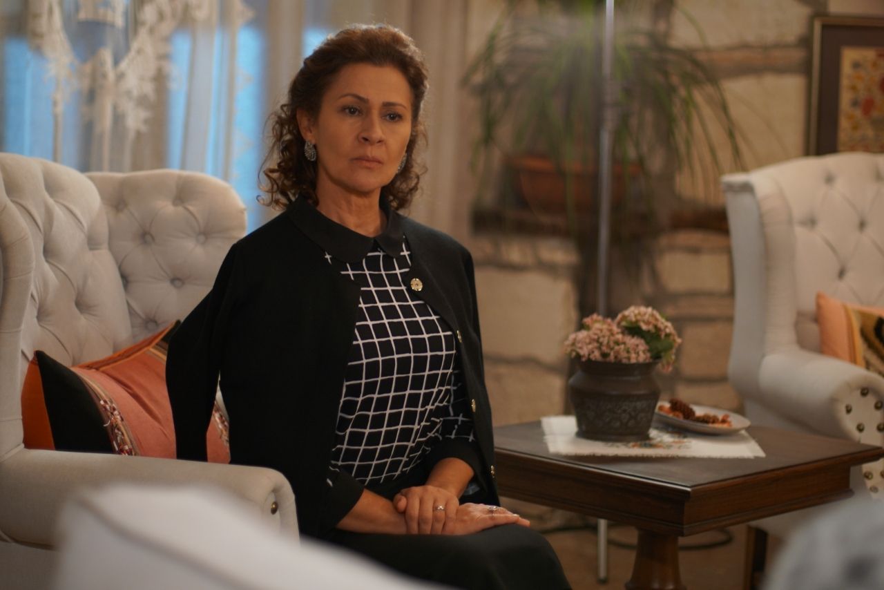 Ünlü oyuncu Gonca Cilasun, MedyaTava'nın sorularını yanıtladı: ‘Sefirin Kızı artık bambaşka bir hikaye...' - Sayfa:1