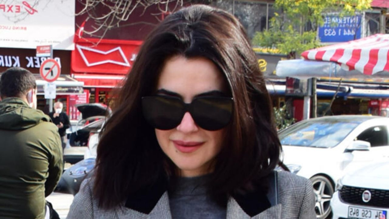 Evlilik soruları Nesrin Cavadzade'yi güldürdü - Sayfa:1