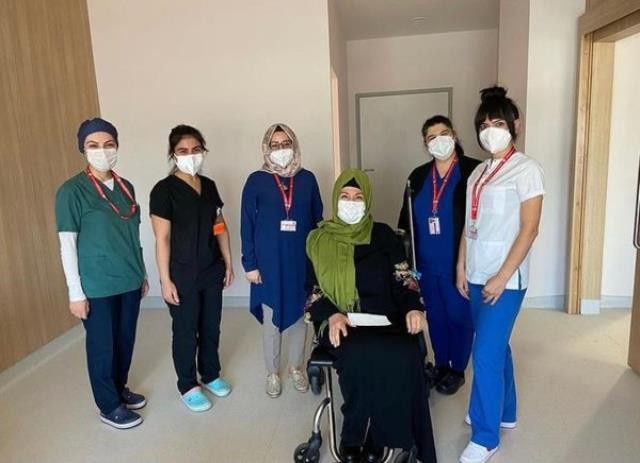 İkbal Gürpınar yaşadığı zor günleri ilk kez anlattı: 'Bağırışlarım hastaneyi inletti' - Sayfa:3